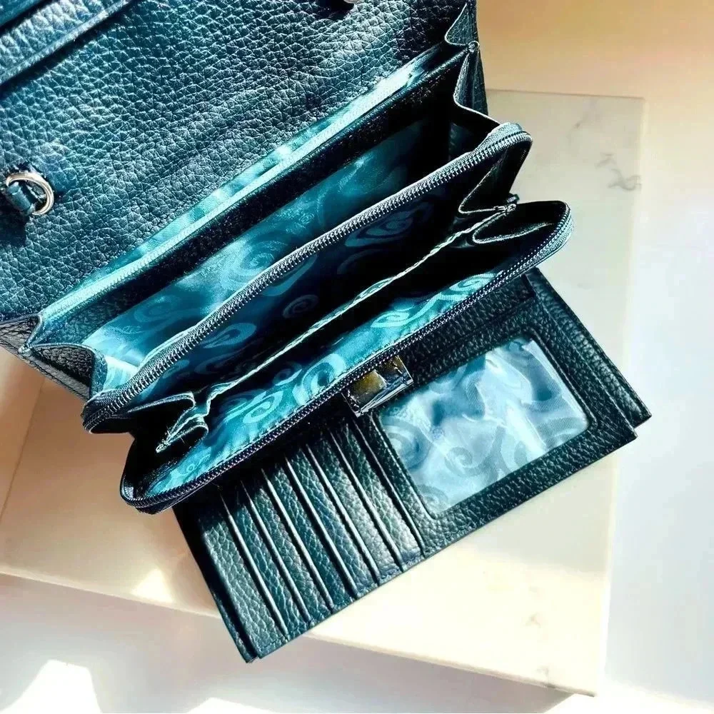Brighton pre loved